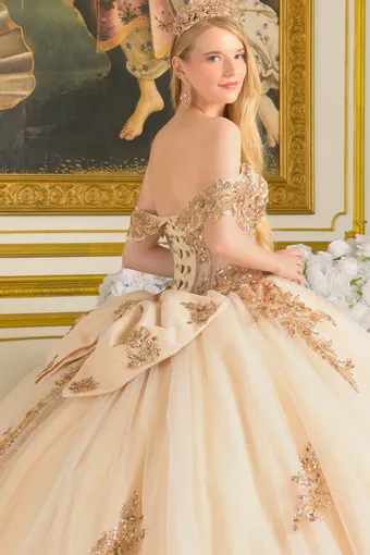 GLS by Gloria GL3816 #3 backface vertical cropped thumbnail