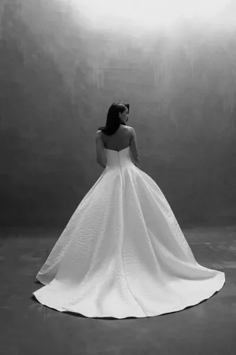 Matthew Christopher 3700JQ Anna Jacquard #1 default backface vertical thumbnail