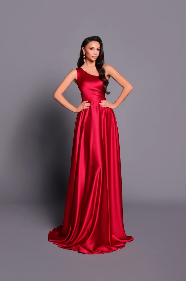 Nicoletta Style #NBM2023 #0 default frontface vertical picture