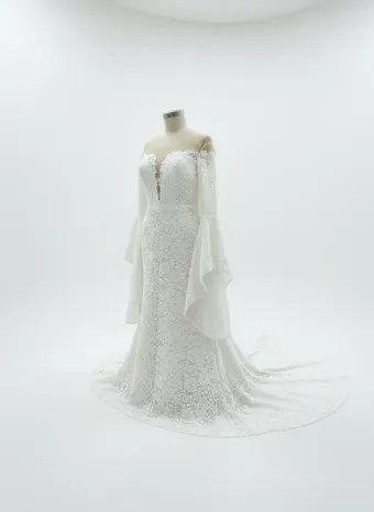 Starr Bridal Huntress #0 default frontface vertical thumbnail