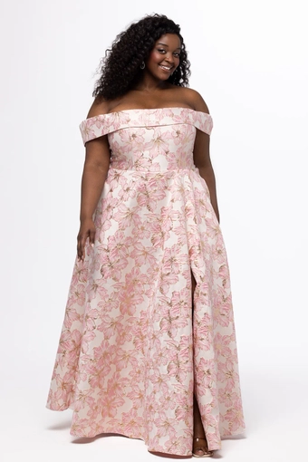 Sydney's Prom Style #SC7440 #1 frontface vertical thumbnail