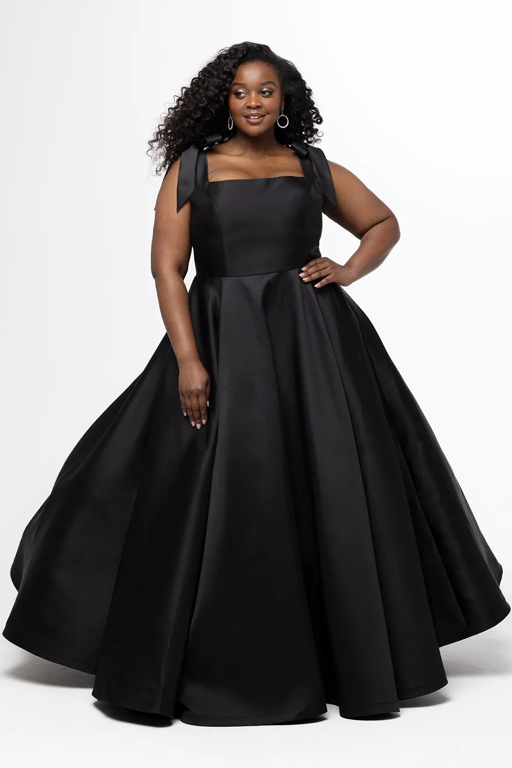 formal dresses size 12 sydney ASTR The Label | Allura Peekaboo Lace Midi Dress in Black main image 0