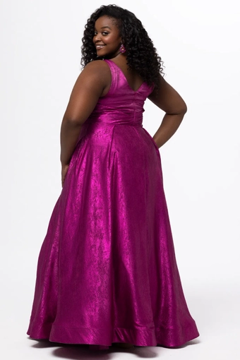 Sydney's Prom Style #SC7453 #2 backface vertical thumbnail