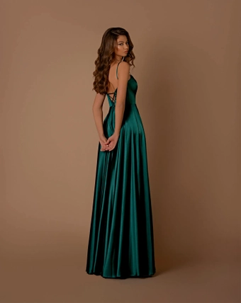 Nicoletta Style #NBM1026 $3 default backface vertical thumbnail