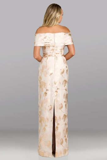 Feriani Couture Style #18635 $1 default backface vertical thumbnail