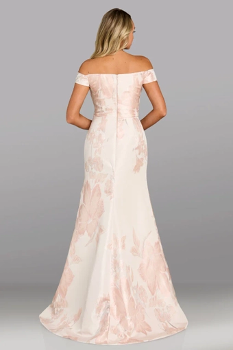 Feriani Couture Style #18642 $1 default backface vertical thumbnail