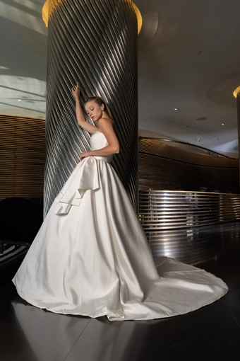 Monte Durham for Elissar Bridal Isabelle #2 vertical thumbnail