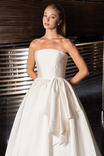 Monte Durham for Elissar Bridal Isabelle #5 frontface vertical cropped thumbnail