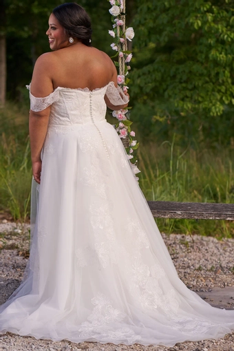 Michelle Bridal MB2502 #1 default backface vertical thumbnail