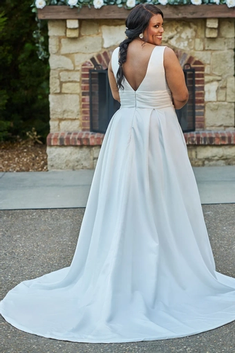 Michelle Bridal MB2515 #1 default backface vertical thumbnail