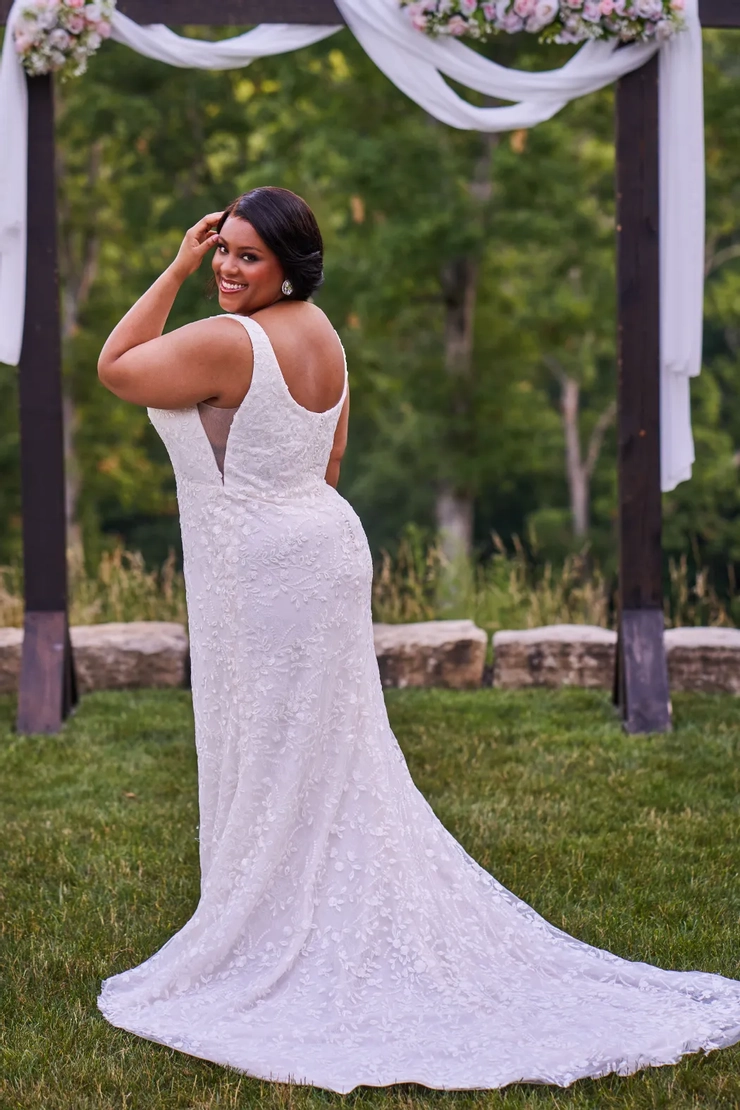 Michelle Bridal Style #MB2517 Backface Thumbnail Image