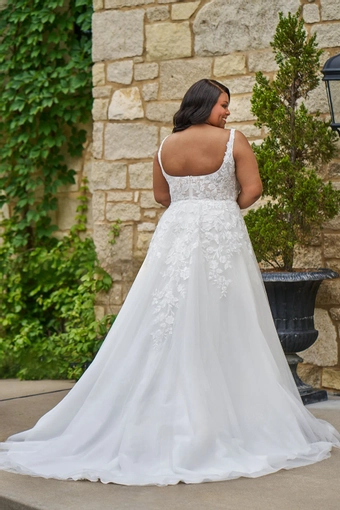 Michelle Bridal MB2521 #3 backface vertical thumbnail