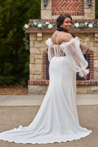 Michelle Bridal Style #MB2522 #3 backface vertical thumbnail