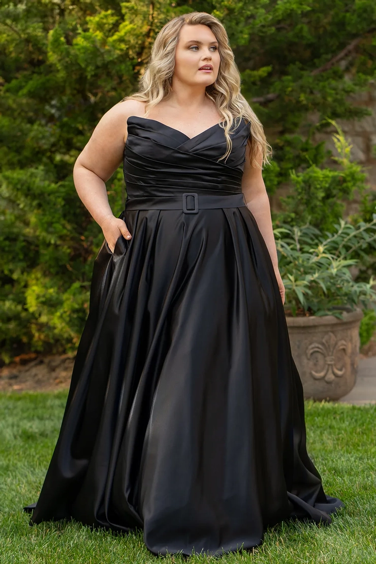 Michelle Bridal Style #MB2523 Default Thumbnail Image