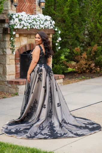 Michelle Bridal Style #MB2525 #2 backface vertical thumbnail