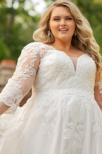 Michelle Bridal Style #MB2604 #4 frontface vertical cropped thumbnail