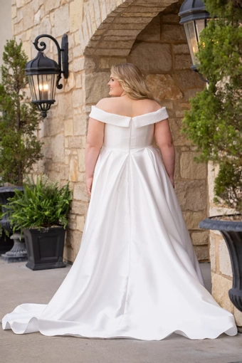 Michelle Bridal MB2610 #6 default backface vertical thumbnail