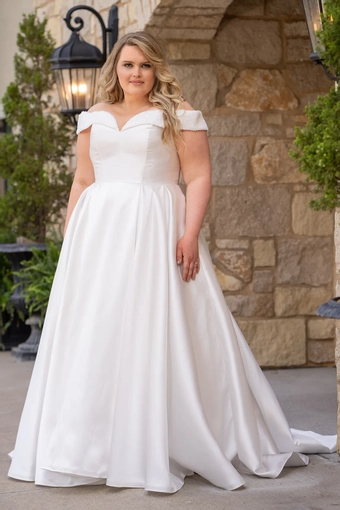 Michelle Bridal MB2610 #2 frontface vertical thumbnail