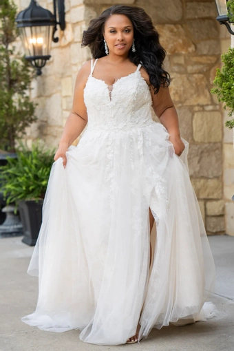 Michelle Bridal MB2613 #1 frontface vertical thumbnail