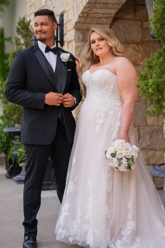 Michelle Bridal MB2618 #1 frontface vertical thumbnail