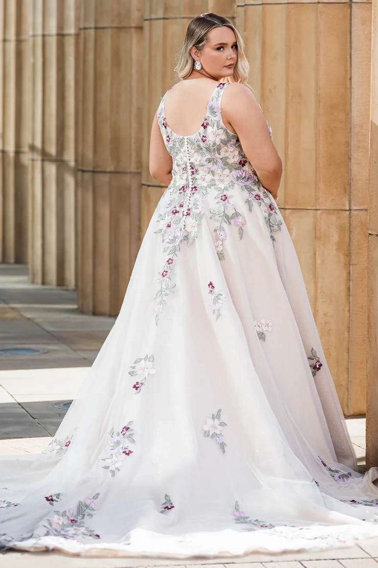 Michelle Bridal Style #MB2622 Backface Thumbnail Image