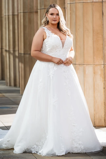 Michelle Bridal MB2622 #2 frontface vertical thumbnail