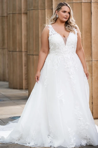 Michelle Bridal MB2622 #1 frontface vertical thumbnail