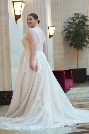 Michelle Bridal MB2624 #2 default backface vertical thumbnail