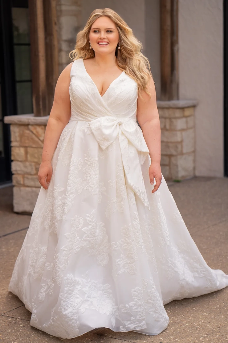 Michelle Bridal Style #MB2625 Default Thumbnail Image