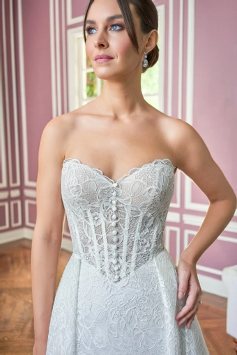 Jasmine Style #T282024 #5 frontface vertical cropped thumbnail