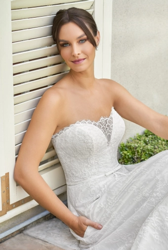 Jasmine Style #T282026 #3 frontface vertical cropped thumbnail