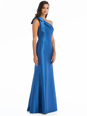 The Dessy Group #D794 #1 frontface vertical thumbnail