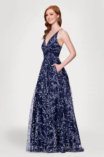 Blondie Nites Style #5386BN #2 frontface vertical thumbnail