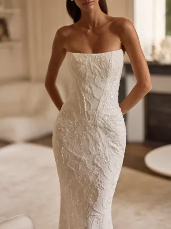 Milla Nova Evolis #2 frontface vertical cropped thumbnail