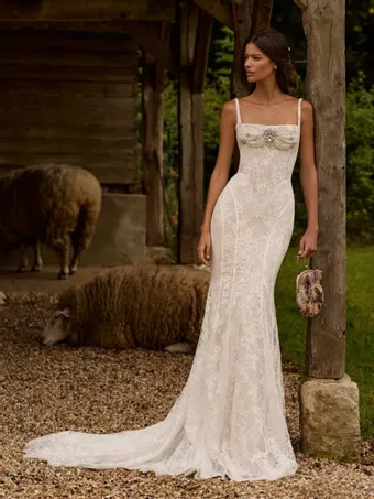 Milla Nova Glowline #0 default frontface vertical thumbnail