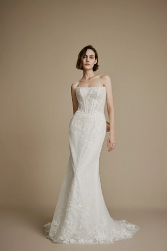 La Premiere Calliope #1 frontface vertical thumbnail