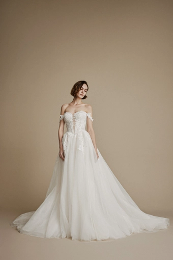 La Premiere Callie #0 default frontface vertical thumbnail