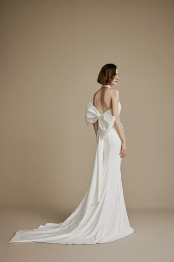 La Premiere Carly #2 default backface vertical thumbnail