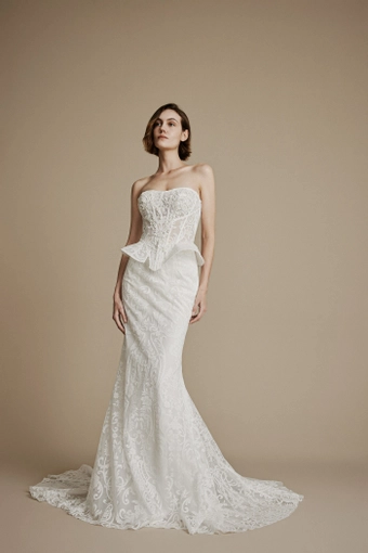 La Premiere Cassidy #3 frontface vertical thumbnail