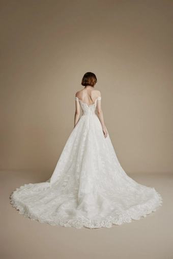 La Premiere Cerise #2 default backface vertical thumbnail