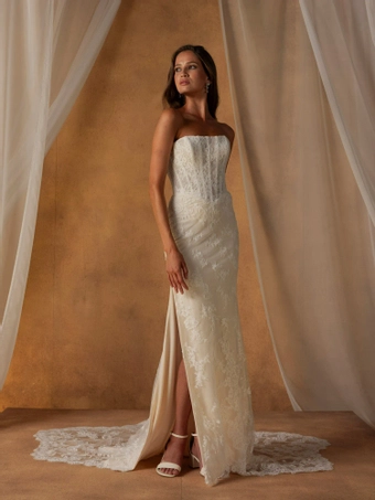 Madi Lane Napier #2 frontface vertical thumbnail