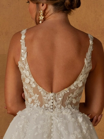 Madi Lane Nat #5 backface vertical cropped thumbnail