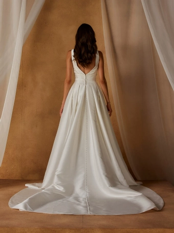 Madi Lane Navy #3 default backface vertical thumbnail