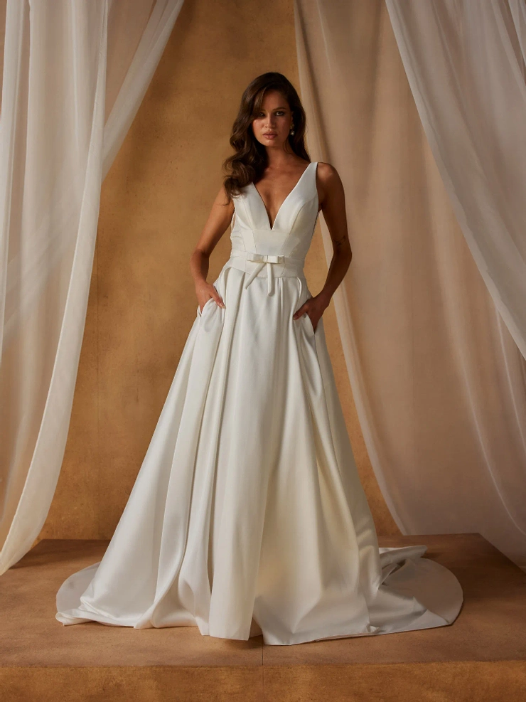 Madi Lane Navy Default Thumbnail Image