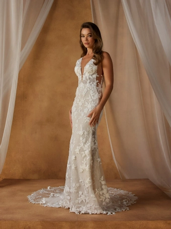 Madi Lane Nellie #3 frontface vertical thumbnail