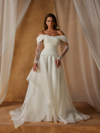 Madi Lane Nettle #4 frontface vertical thumbnail