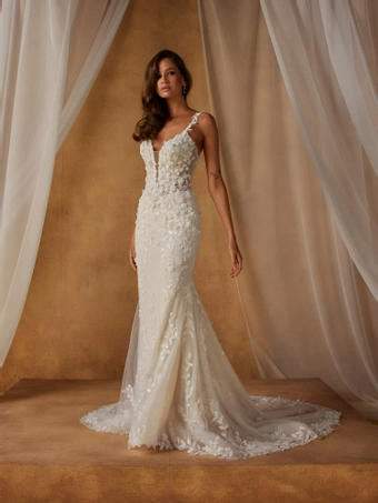 Madi Lane Niall #1 frontface vertical thumbnail