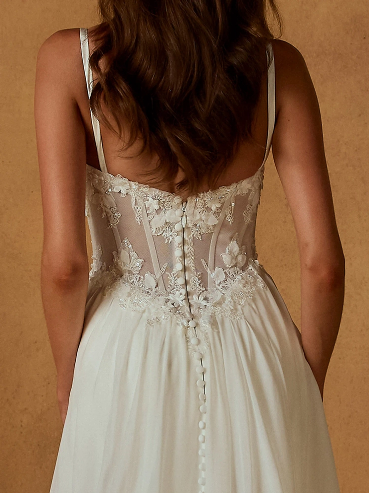 Madi Lane ML26288 #5 backface vertical cropped picture