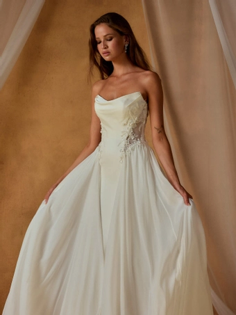 Madi Lane Nim #2 frontface vertical cropped thumbnail