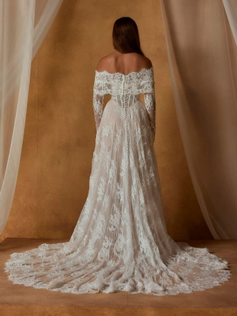 Madi Lane Nivaya #3 default backface vertical thumbnail